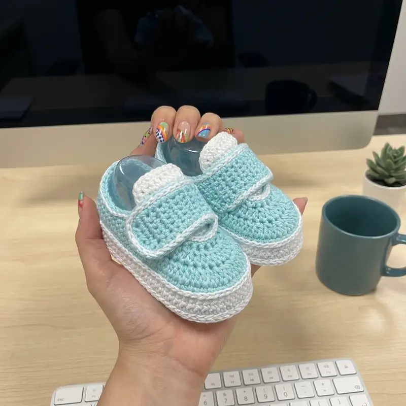 Complimentary Intermediate crochet pattern: Velcro sneakers Pattern - Simple to follow guide