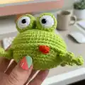 Little Frog Amigurumi Pattern step 2 - assembly progress