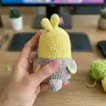 Lovebird and Parrot Amigurumi Pattern step 4 - final assembly and finishing