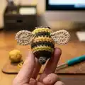 Crochet bumblebees Amigurumi Pattern step 4 - final assembly and finishing