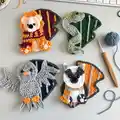 Houses of Wizardry Amigurumi Pattern step 3 - details and accessories