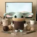Baby Alien Amigurumi Pattern step 3 - details and accessories