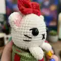 Christmas Giftbox Cat Amigurumi Pattern step 2 - assembly progress