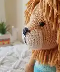 Alan the lion Amigurumi Pattern step 2 - assembly progress